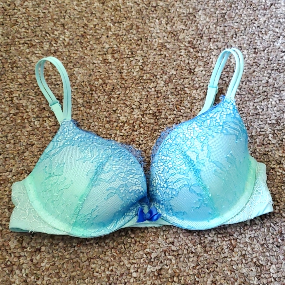 Victoria's Secret Very Sexy Push up Bra